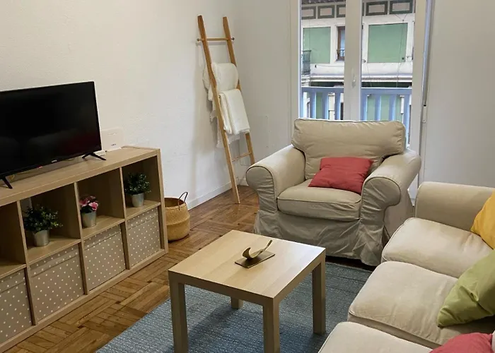 Amplio En La Arena, 4 Hab * Gijón